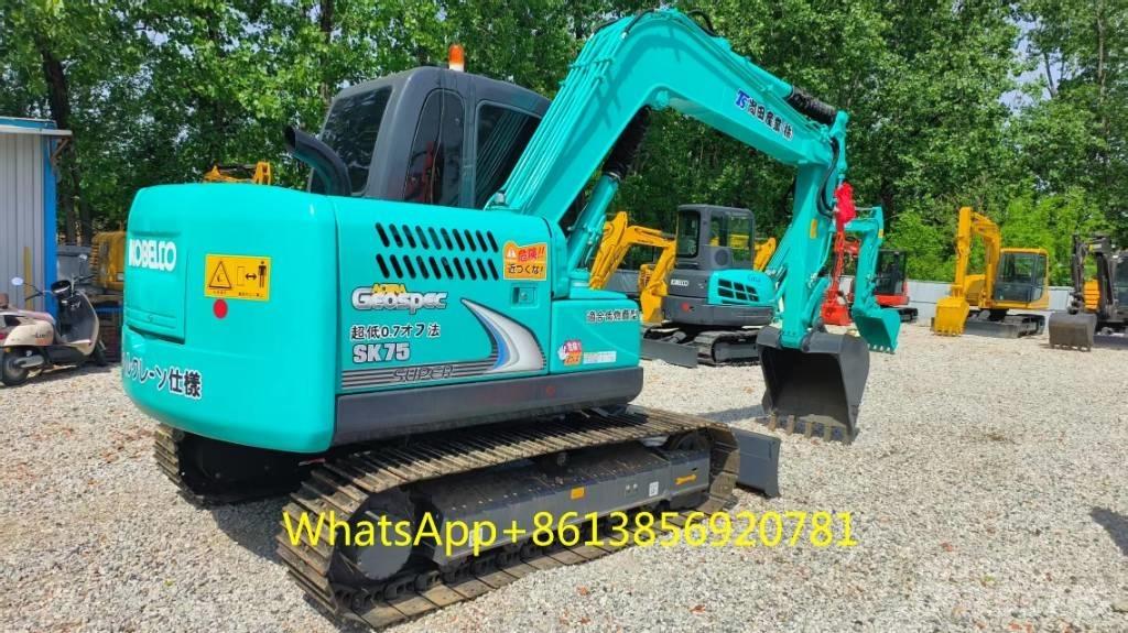 Komatsu SK75 Minigraafmachines < 7t
