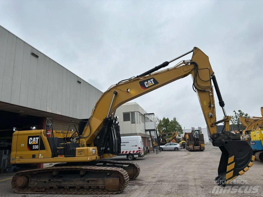 CAT 330 Rupsgraafmachines