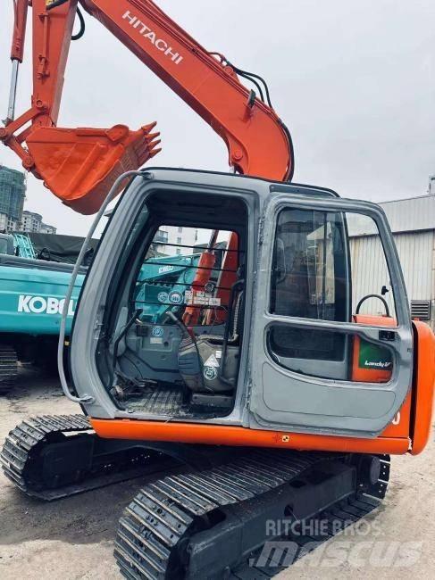 Hitachi EX 60 Minigraafmachines < 7t