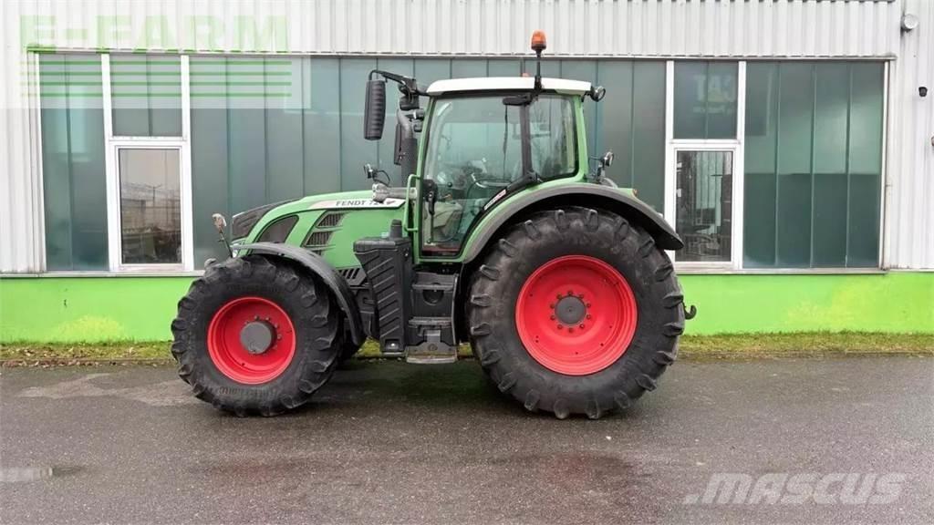 Fendt 724 profi + Tractoren