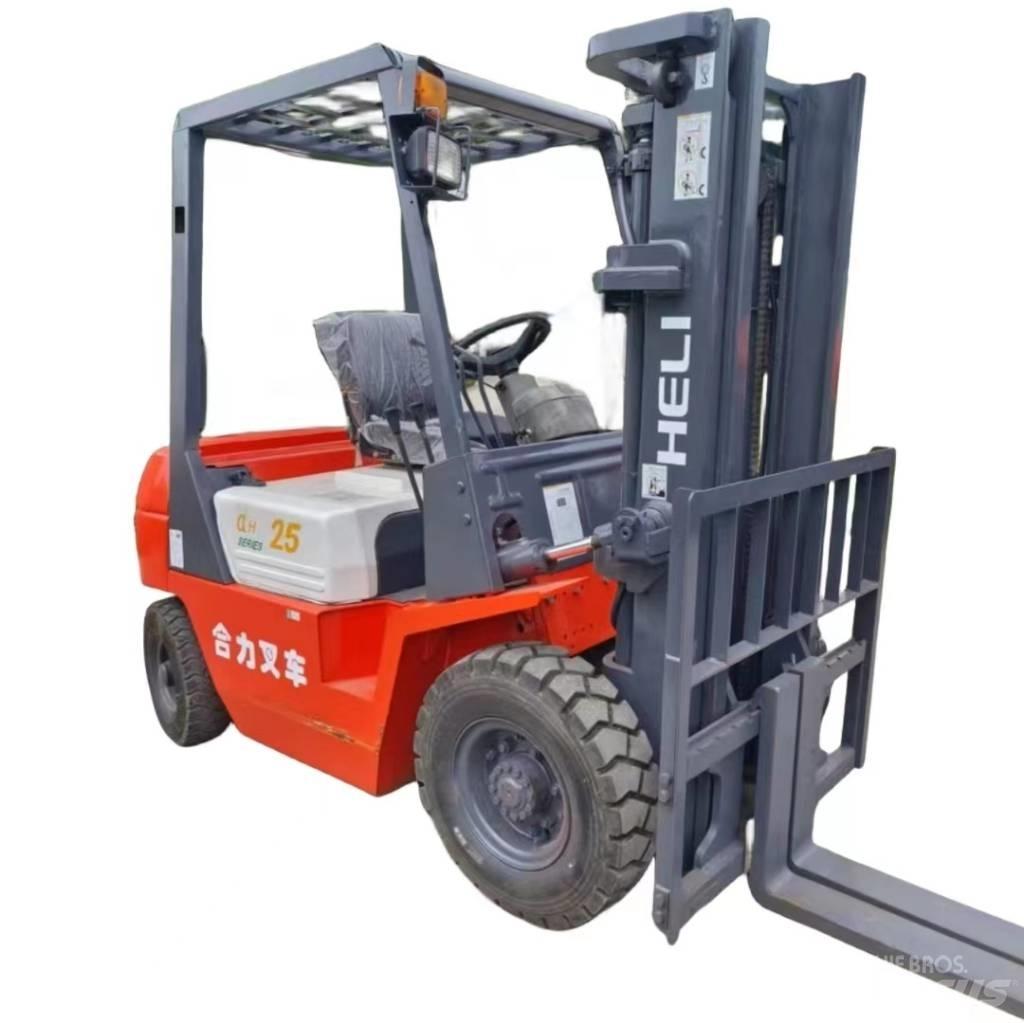 Heli FD 25 Diesel heftrucks