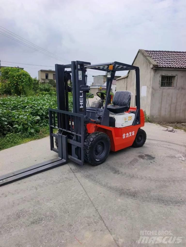 Heli FD 25 Diesel heftrucks