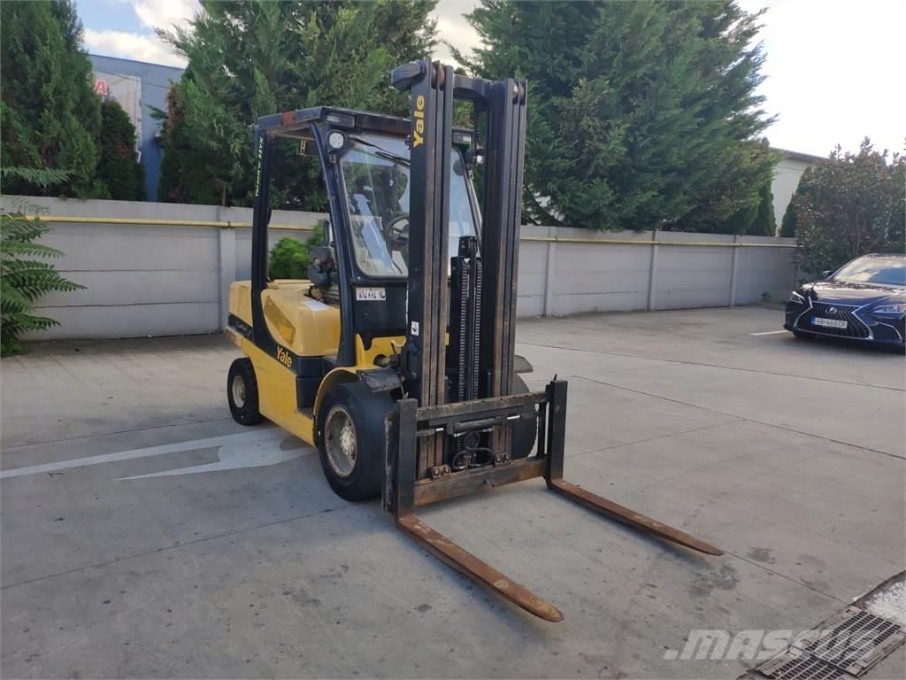 Yale GDP35VX Diesel heftrucks
