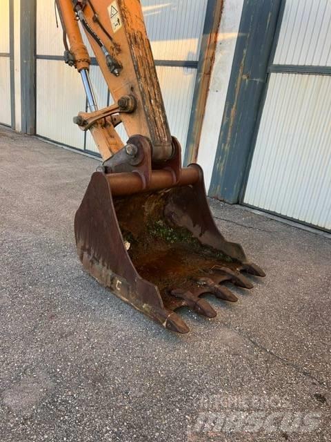 CASE WX 210 Wielgraafmachines