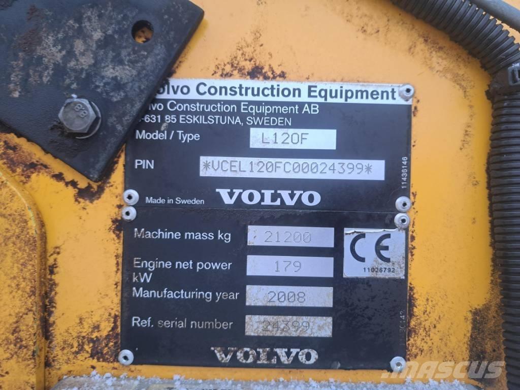 Volvo L 120 F Wielladers