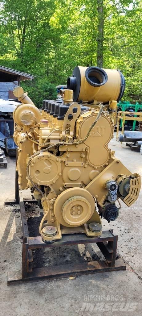 CAT 740 B Knik dumptrucks
