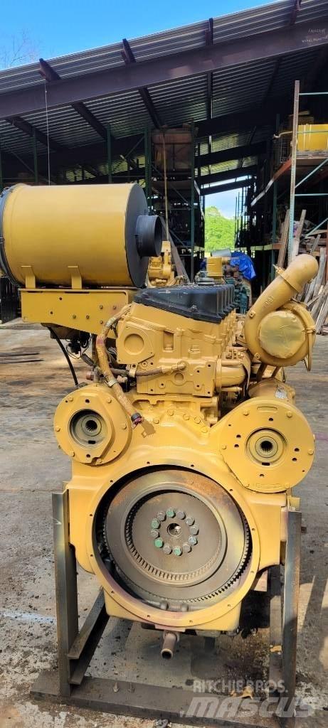 CAT 740 B Knik dumptrucks