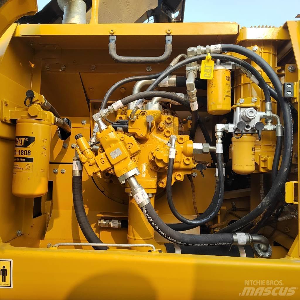 CAT 336 D2 Rupsgraafmachines