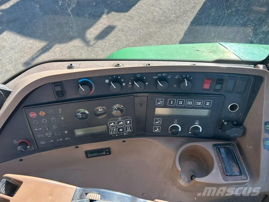 John Deere 8200 Tractoren