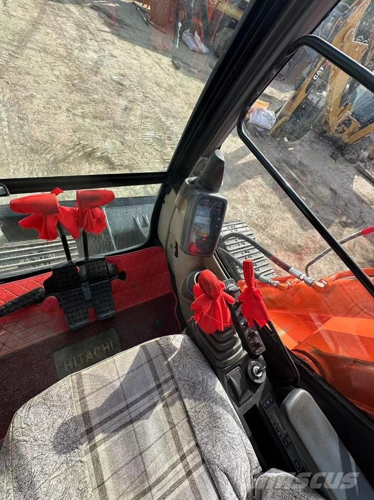 Hitachi ZX 70 Rupsgraafmachines