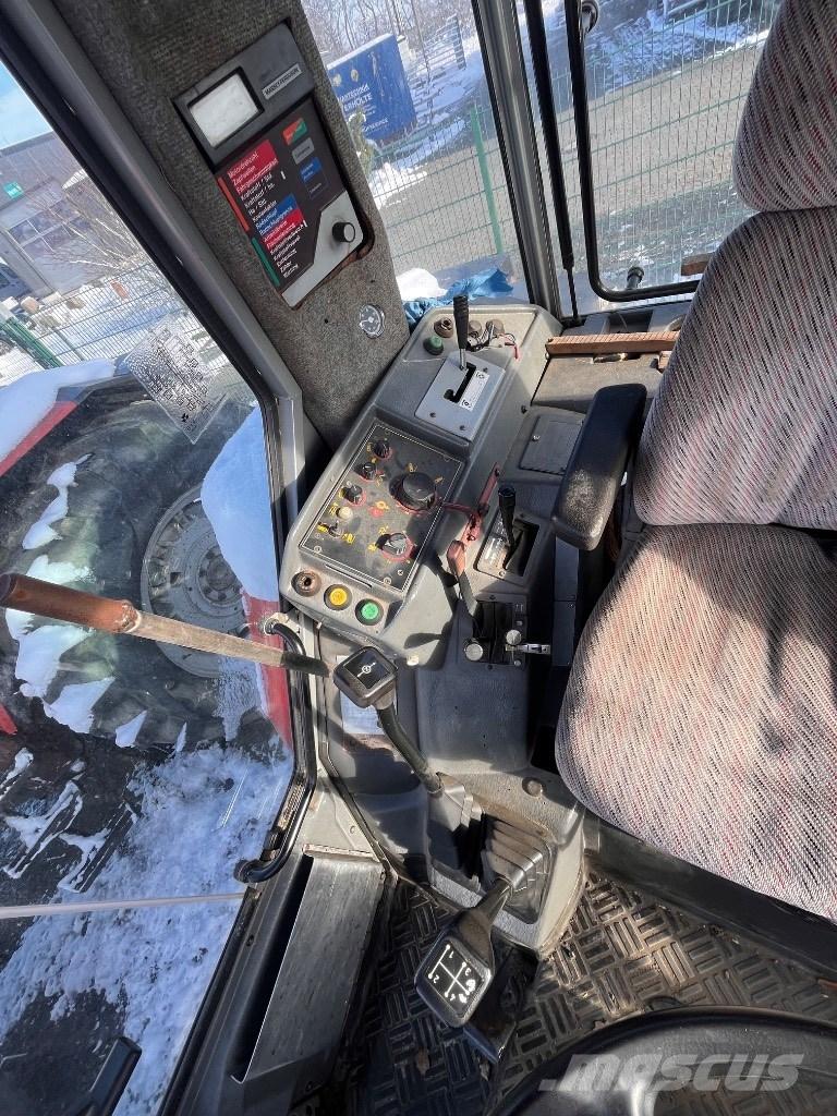 Massey Ferguson 3690 Tractoren