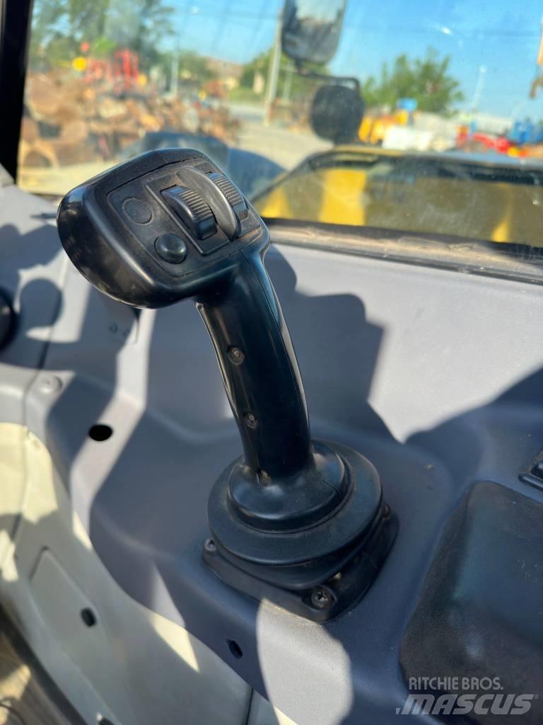 CAT TH407AG Verreikers voor landbouw