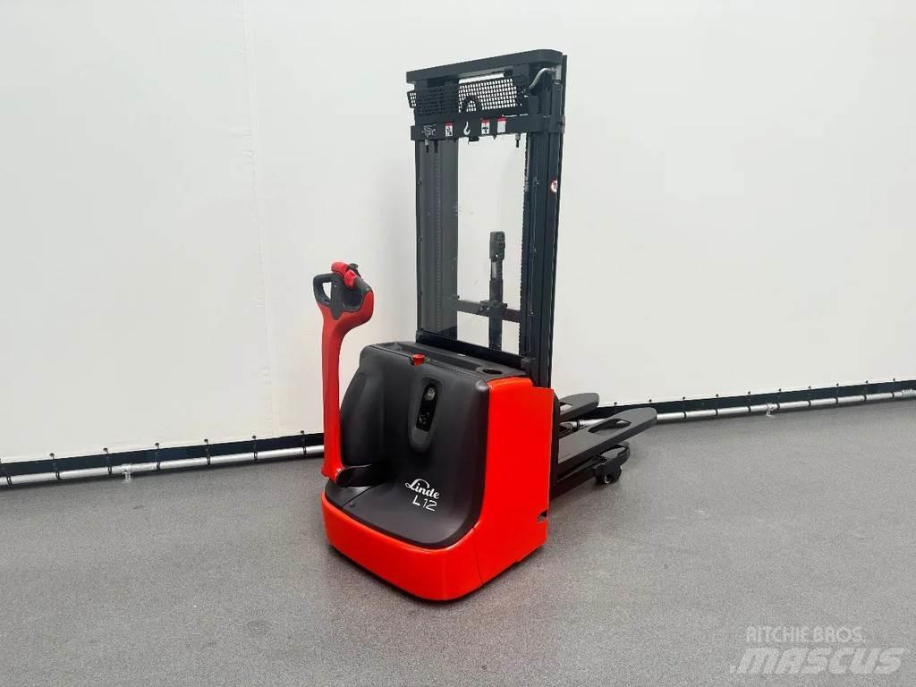 Linde L 12 l Stapelaar meeloop