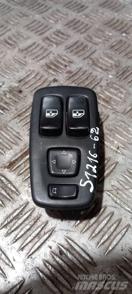Scania R 440   1445793 Cabine en interieur