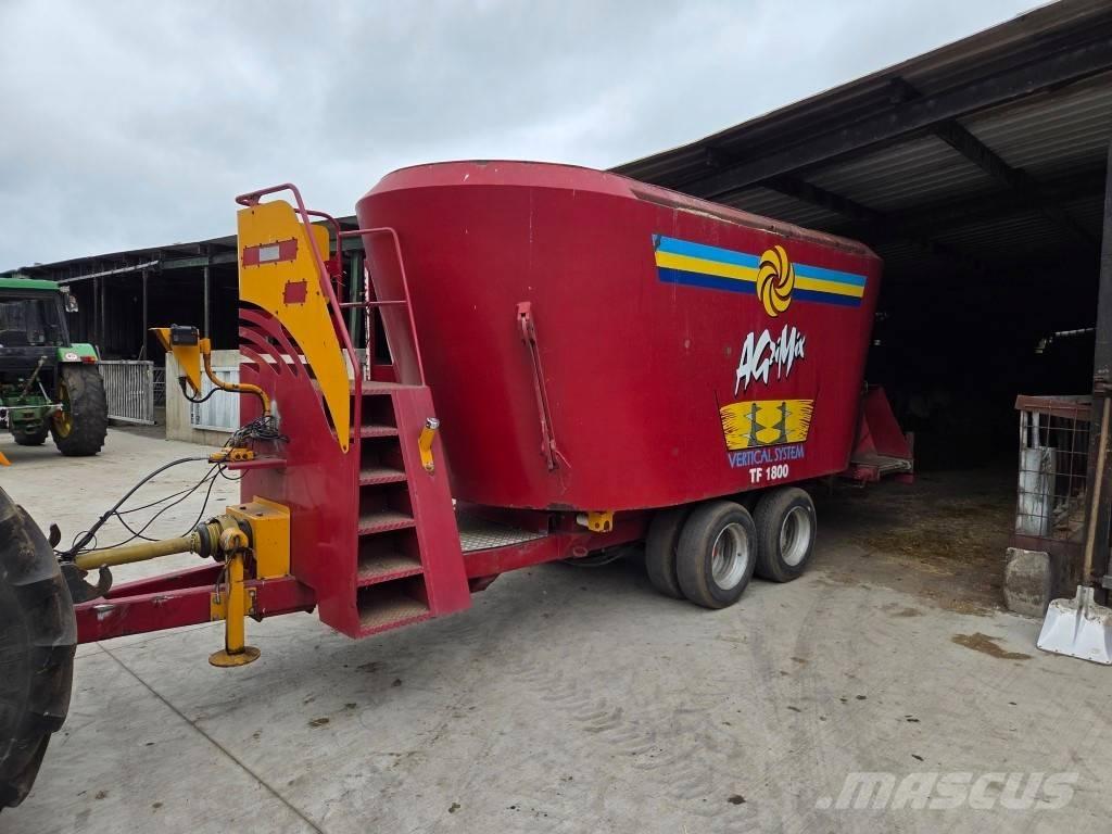  Agrimix TF1800 Mengvoedermachines