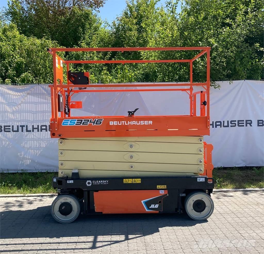 JLG ES3246 Schaarhoogwerkers