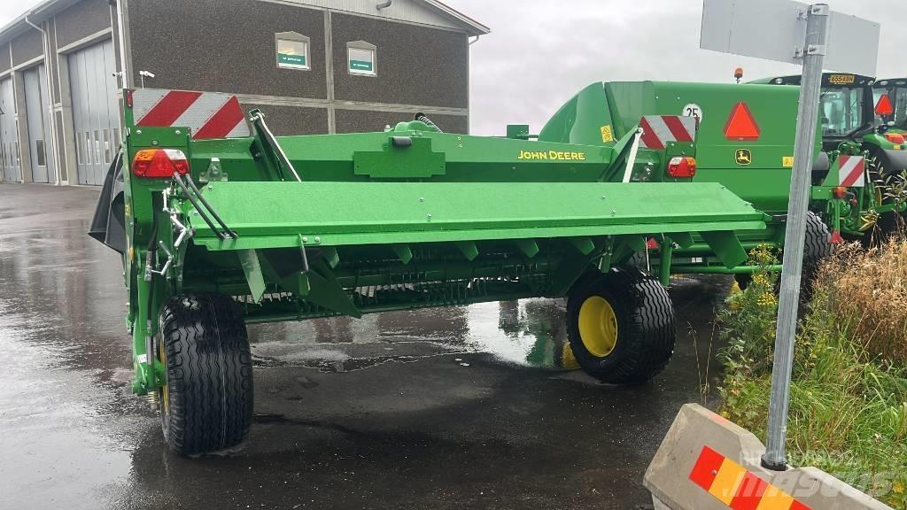 John Deere C350R Maaikneuzers