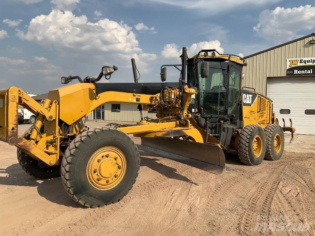 CAT 140 M AWD Graders