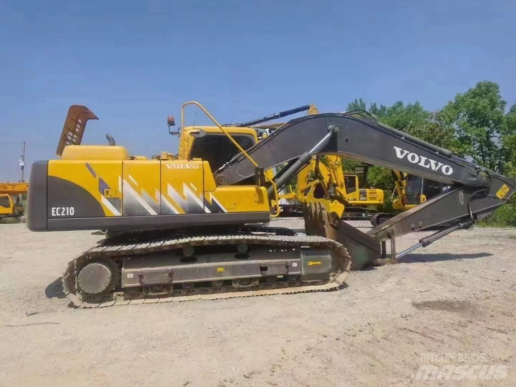 Volvo EC 210 Rupsgraafmachines