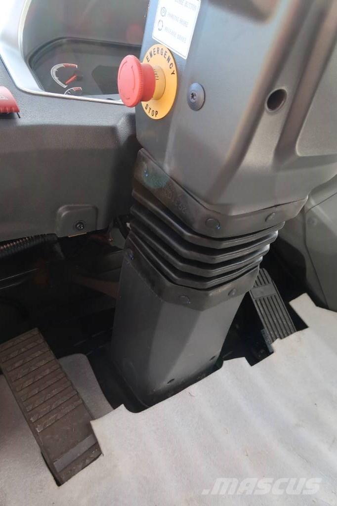 SDLG L958HEV Wielladers