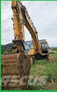 Hyundai Robex 300 LC Rupsgraafmachines