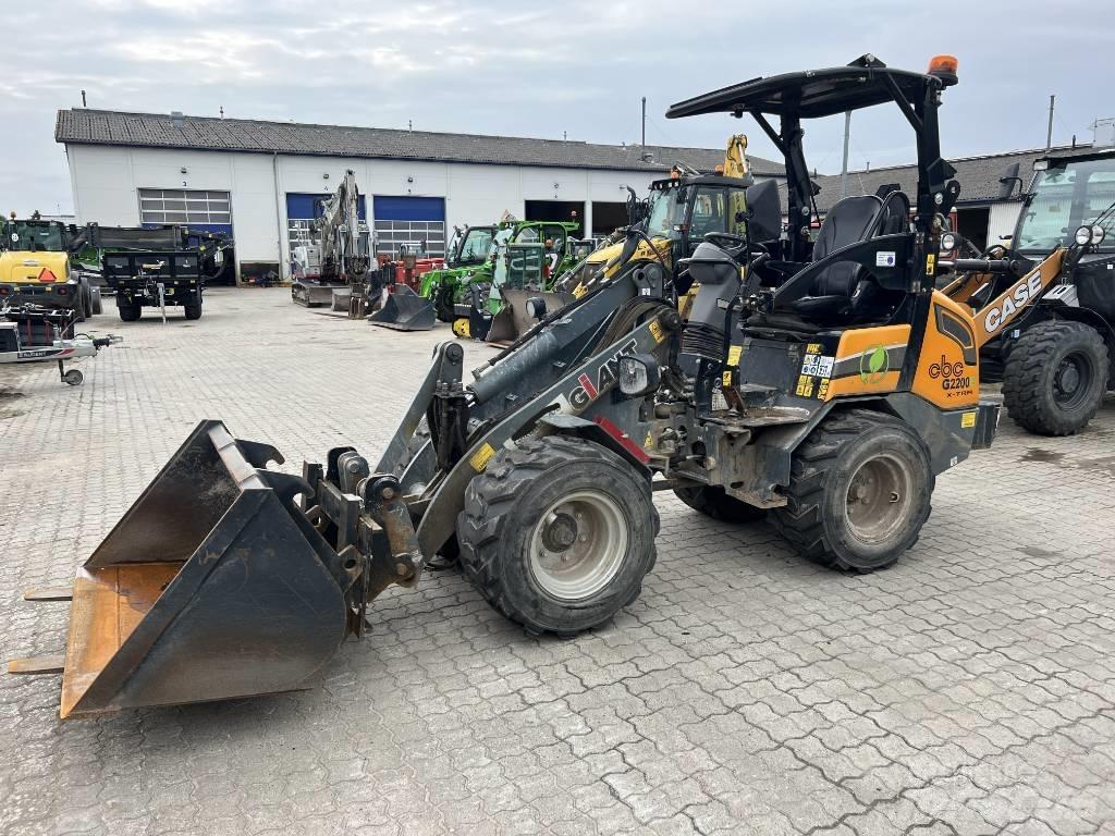 GiANT 2200E Miniladers