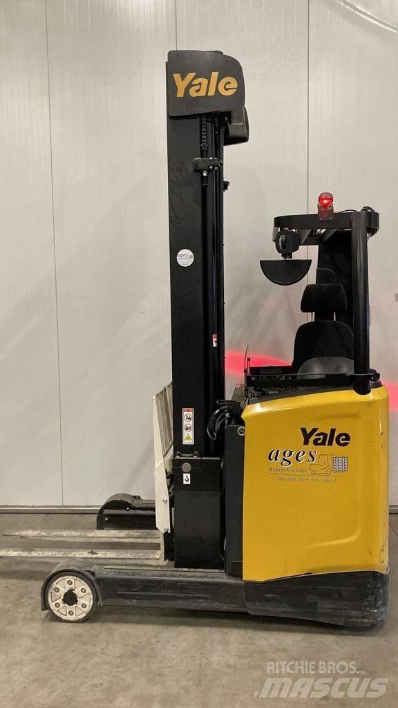 Yale MR20H Reachtruck voor hoog niveau