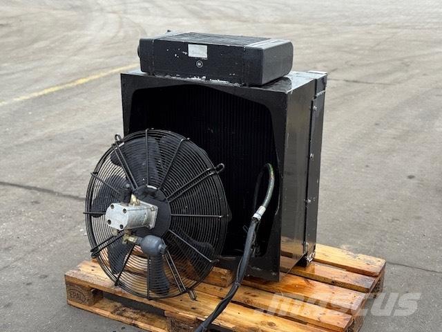 CASE WX 165 COOLER Radiatoren