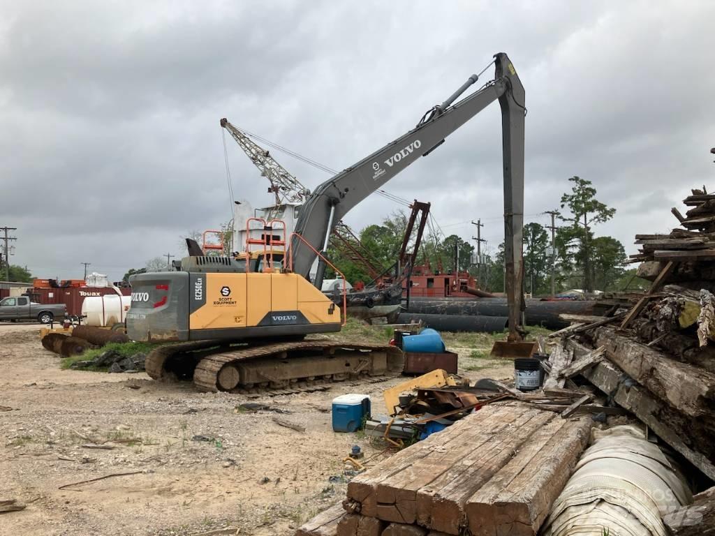 Volvo EC250E LR Rupsgraafmachines