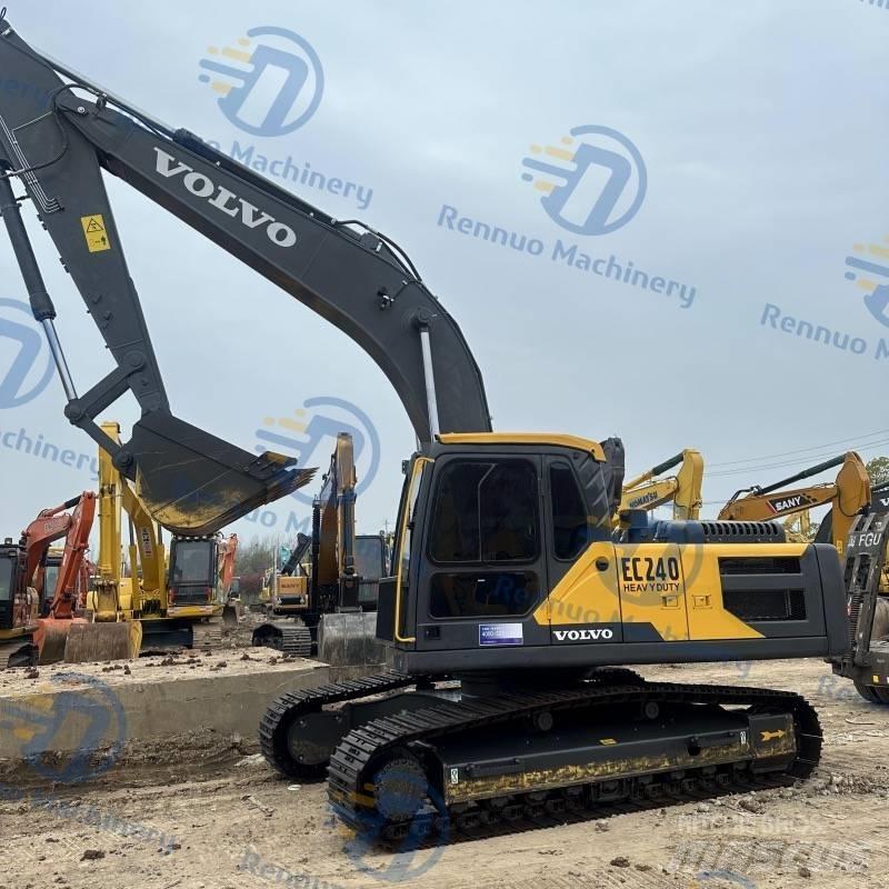 Volvo EC 240 D Rupsgraafmachines