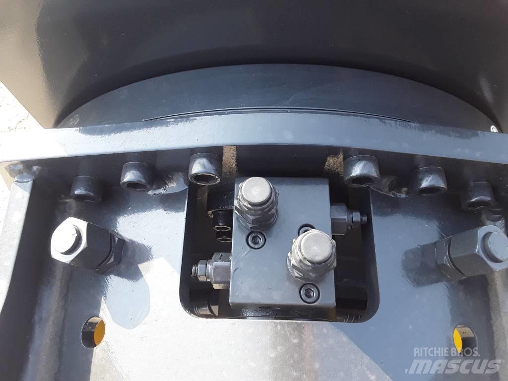 Mustang RH20 Vergruizers