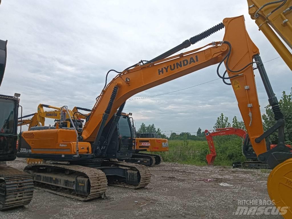 Hyundai R220-9S Rupsgraafmachines