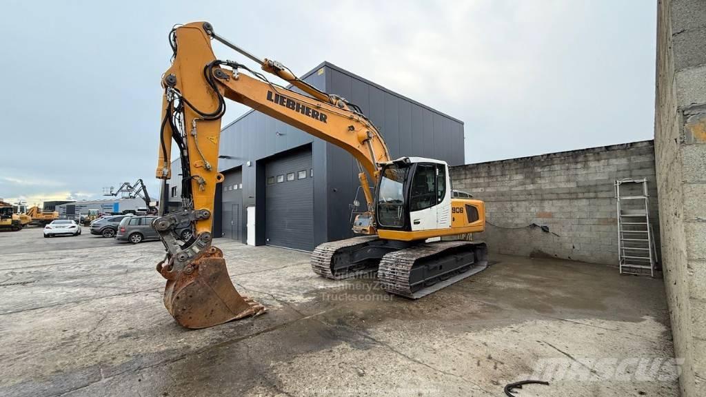Liebherr R 906 Rupsgraafmachines