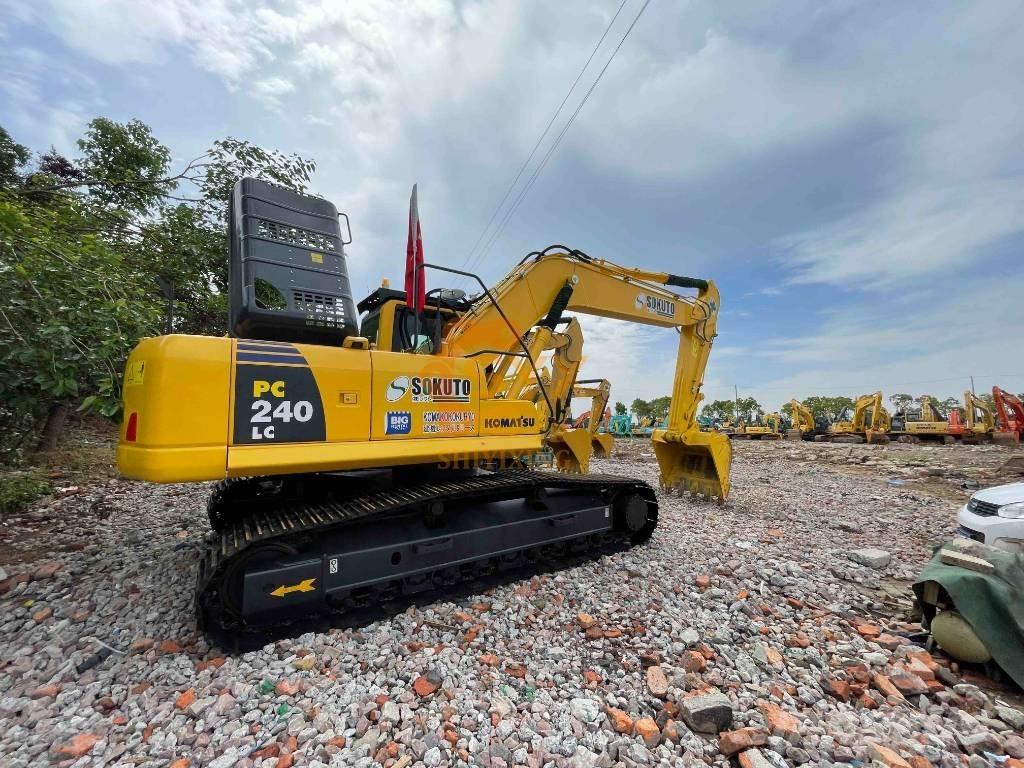 Komatsu PC 240-8 Rupsgraafmachines