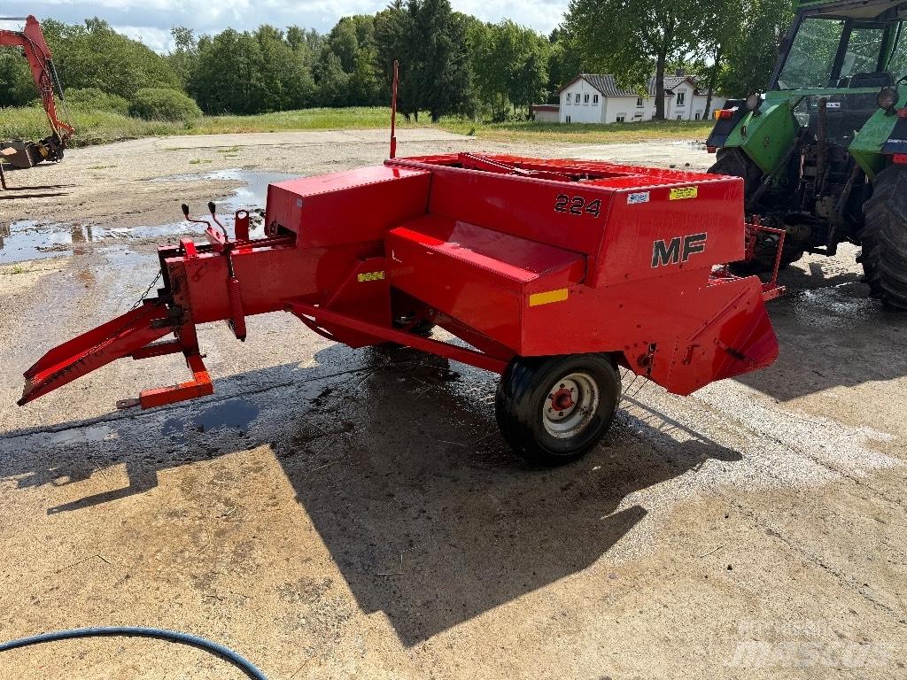 Massey Ferguson 224 Vierkante balenpers