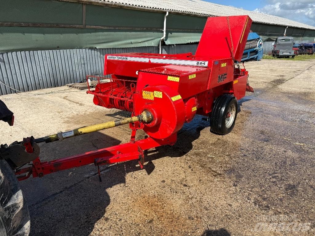 Massey Ferguson 224 Vierkante balenpers