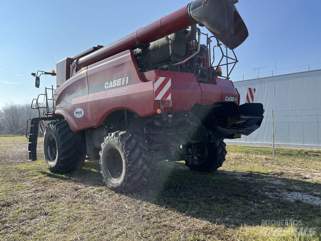 Case IH AF8240 Maaidorsmachines