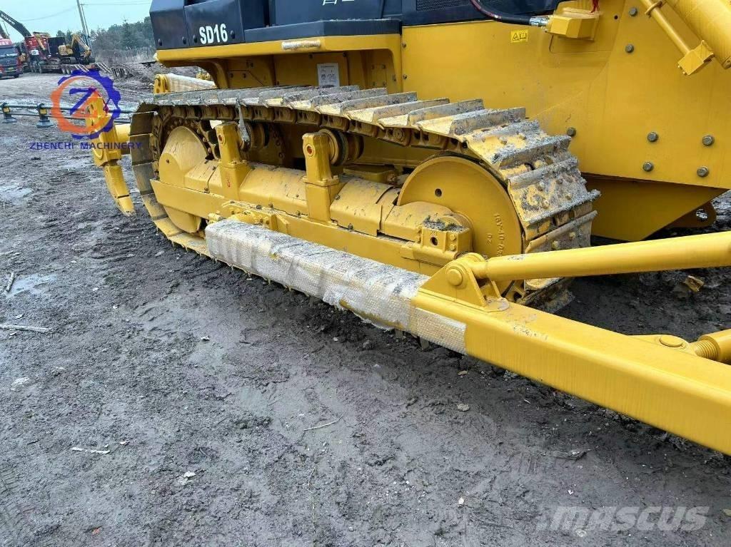 Shantui SD 16 TL Rupsdozers