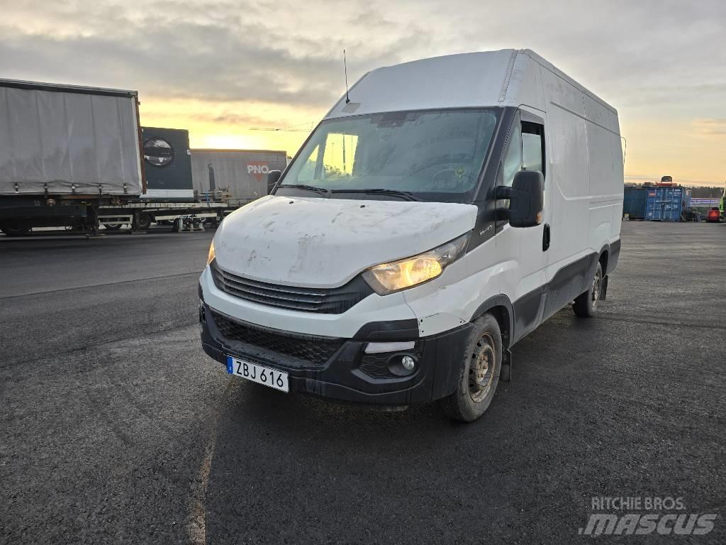 Iveco Daily 35S14 Gesloten bedrijfswagens