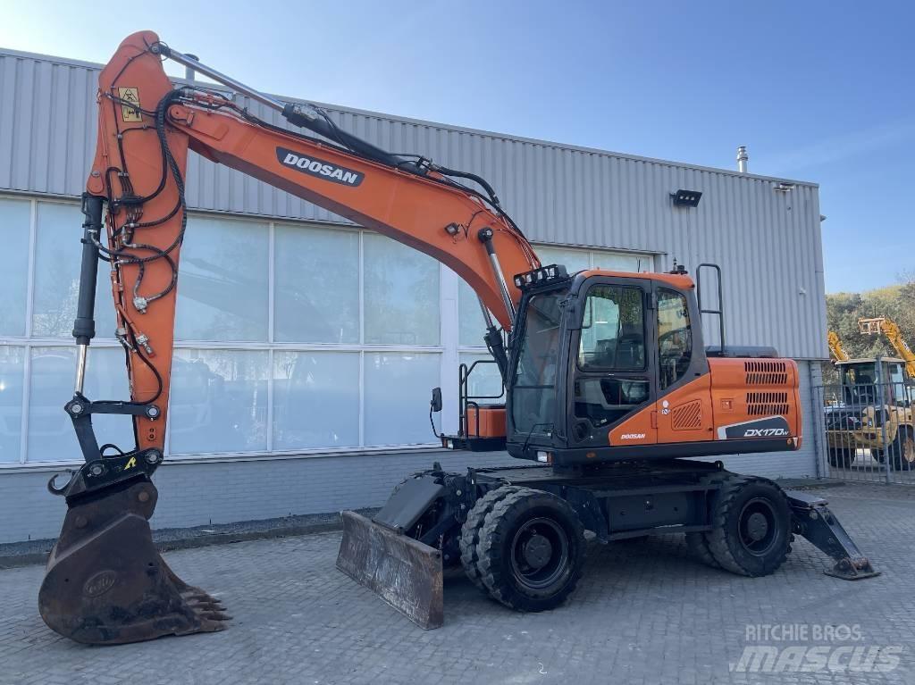 Doosan DX170W-5 Wielgraafmachines