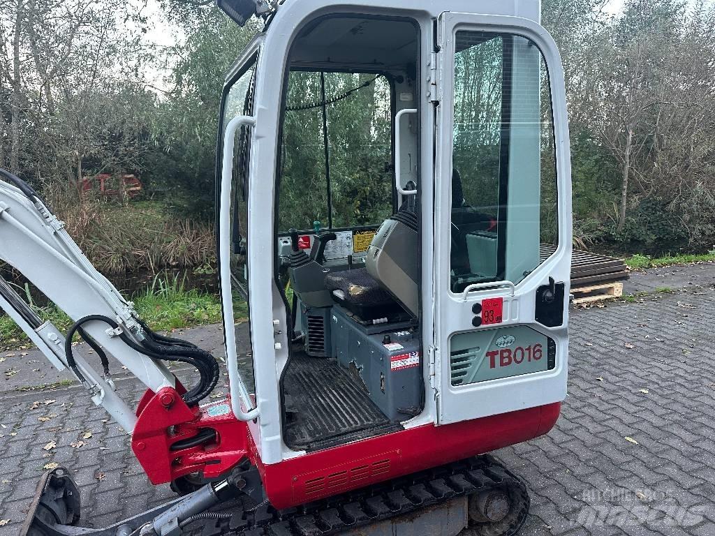 Takeuchi TB 016 Minigraafmachines < 7t