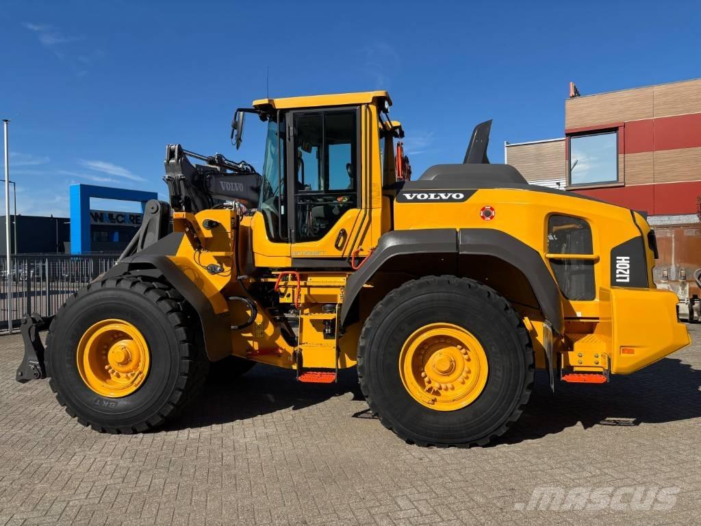Volvo L 120 H Wielladers