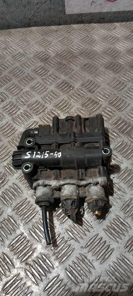 Scania R 440  1889795 Remmen
