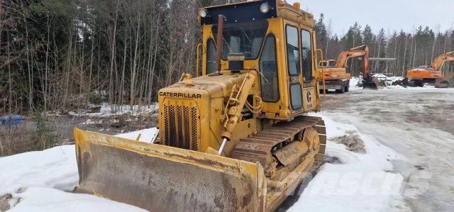 CAT D4E Rupsdozers