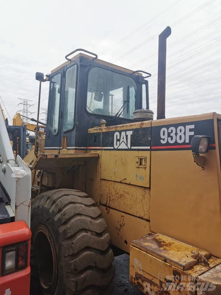CAT 938F Wielladers
