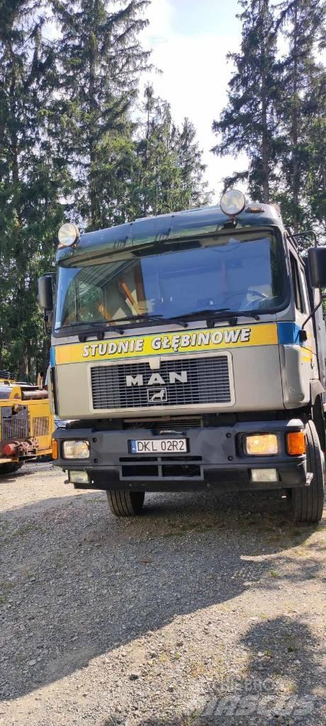 MAN 26.422 Platte bakwagens