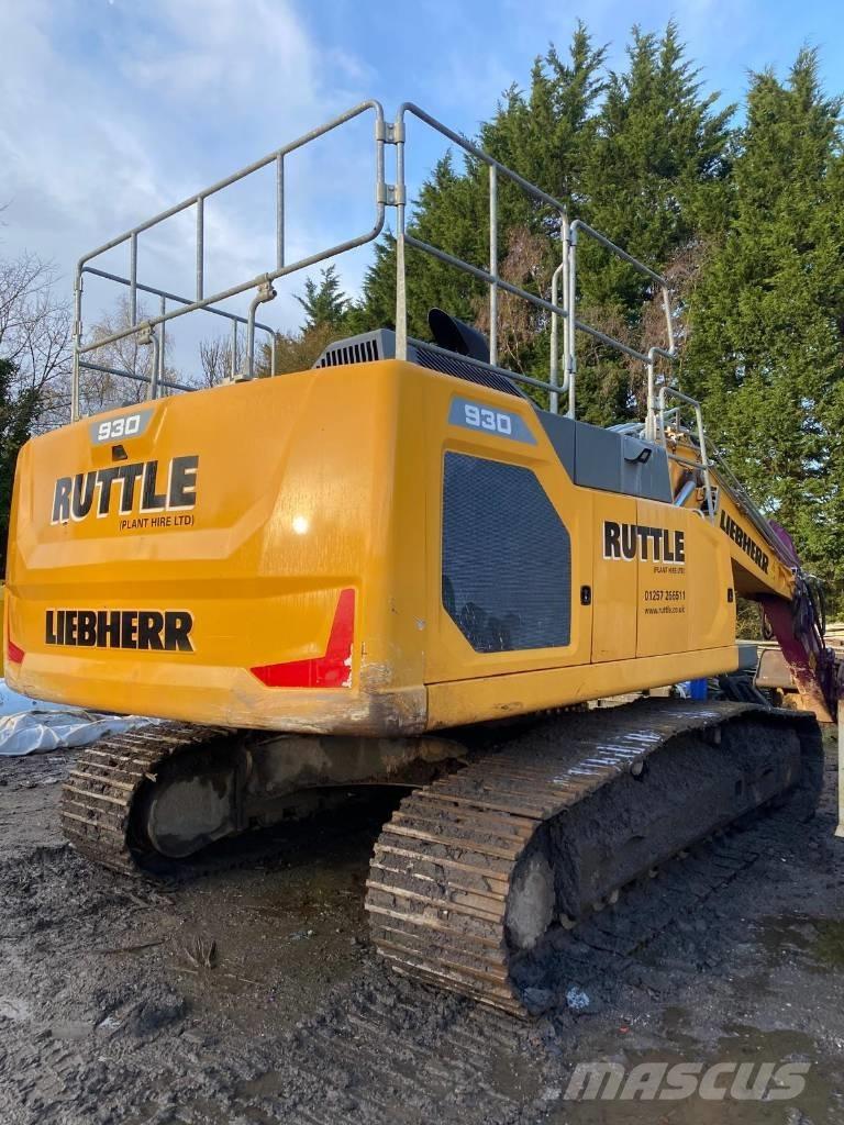 Liebherr R 930 LC Rupsgraafmachines