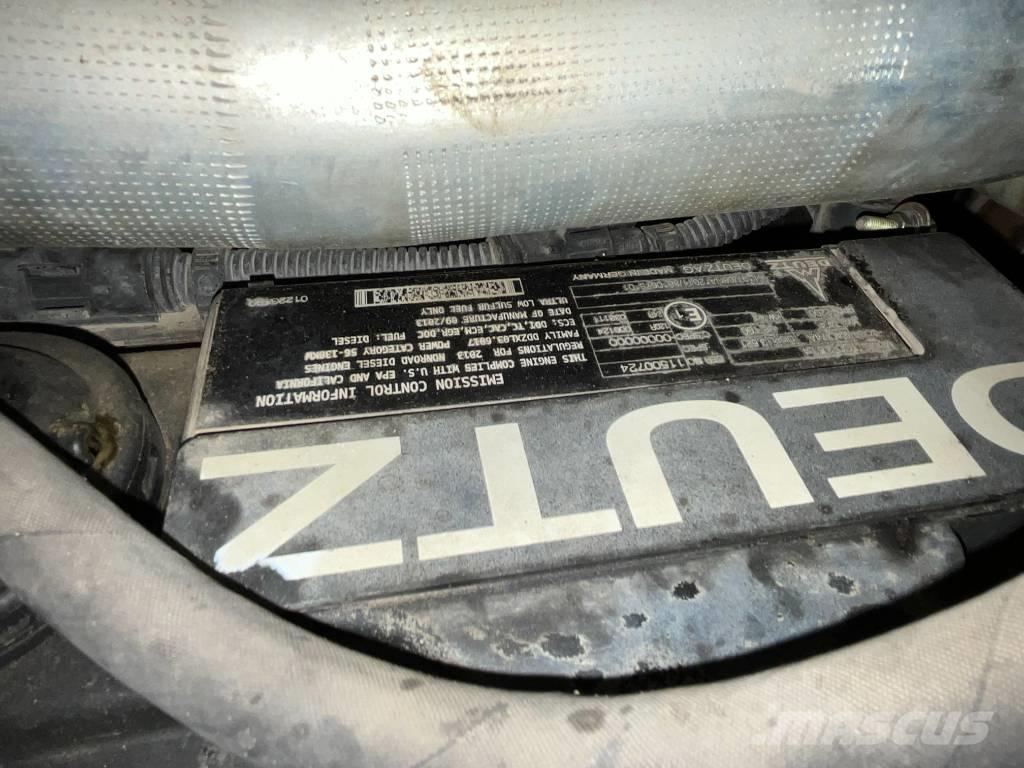 Mecalac 10 MCR Rupsgraafmachines