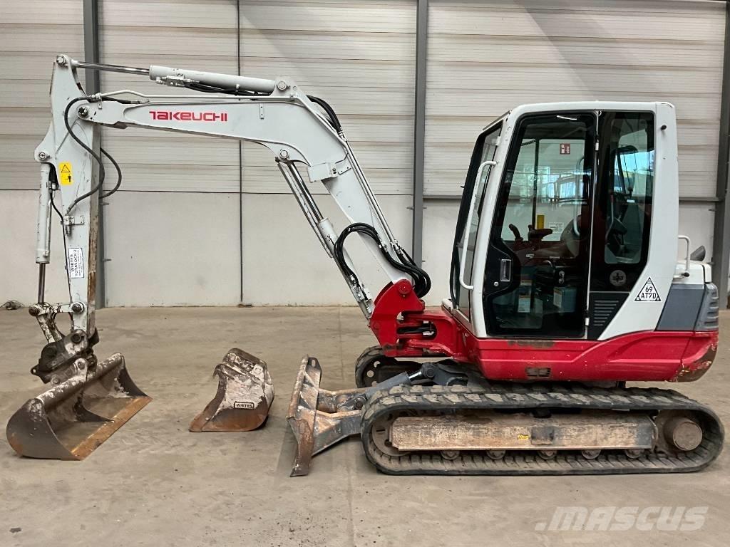 Takeuchi TB 250 Minigraafmachines < 7t
