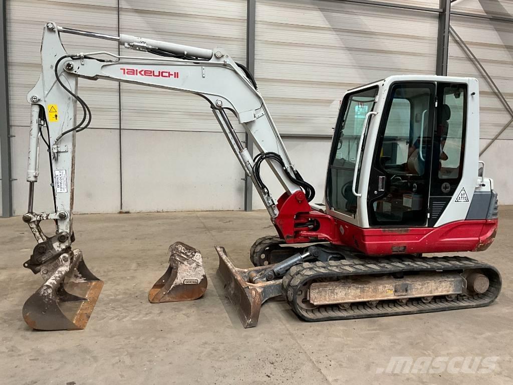 Takeuchi TB 250 Minigraafmachines < 7t